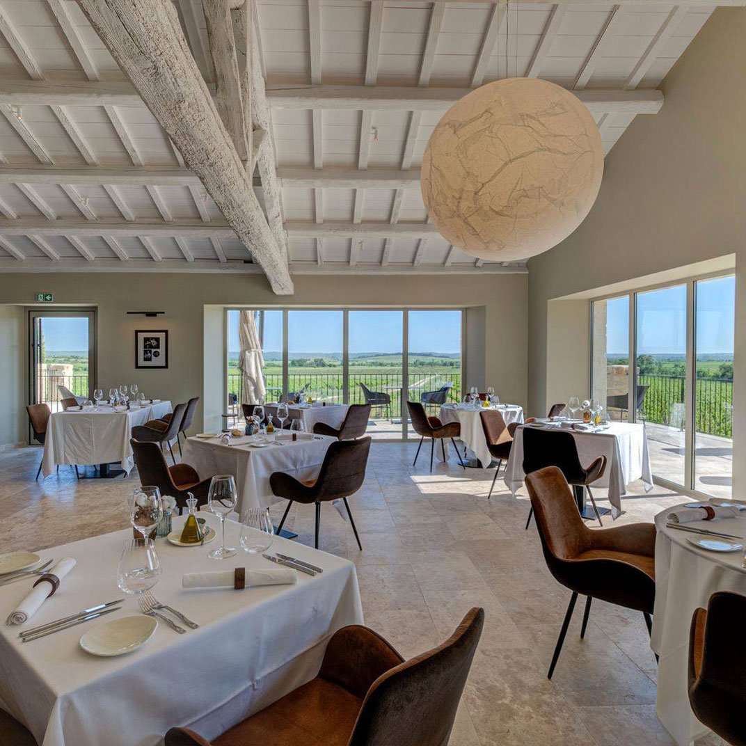 Domaine de Privadière, at the table