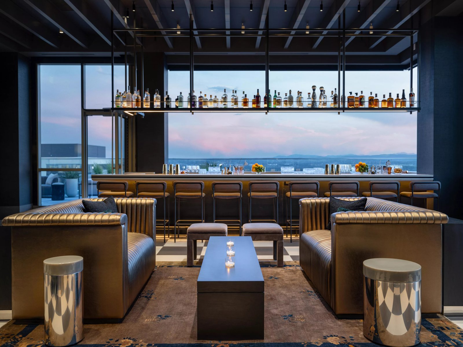 Kimpton Claret Hotel, halo rooftop bar