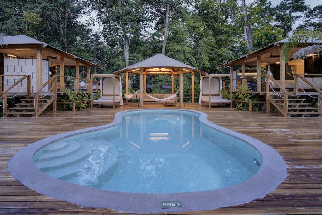 EVIA Life Resort, the pool