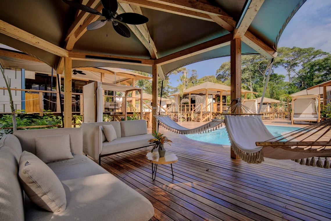 EVIA Life Resort