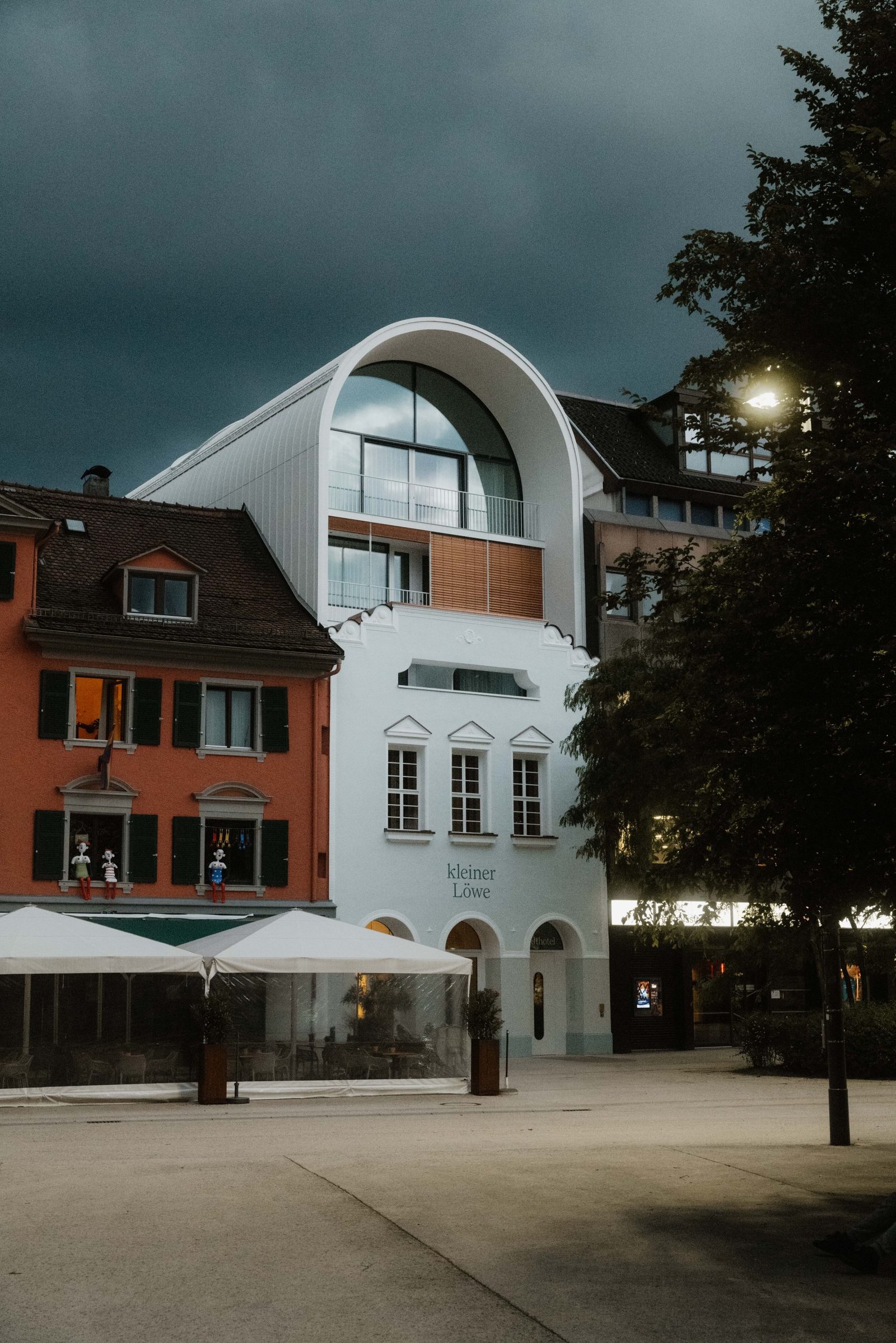 Hotel kleiner Löwe, how it began
