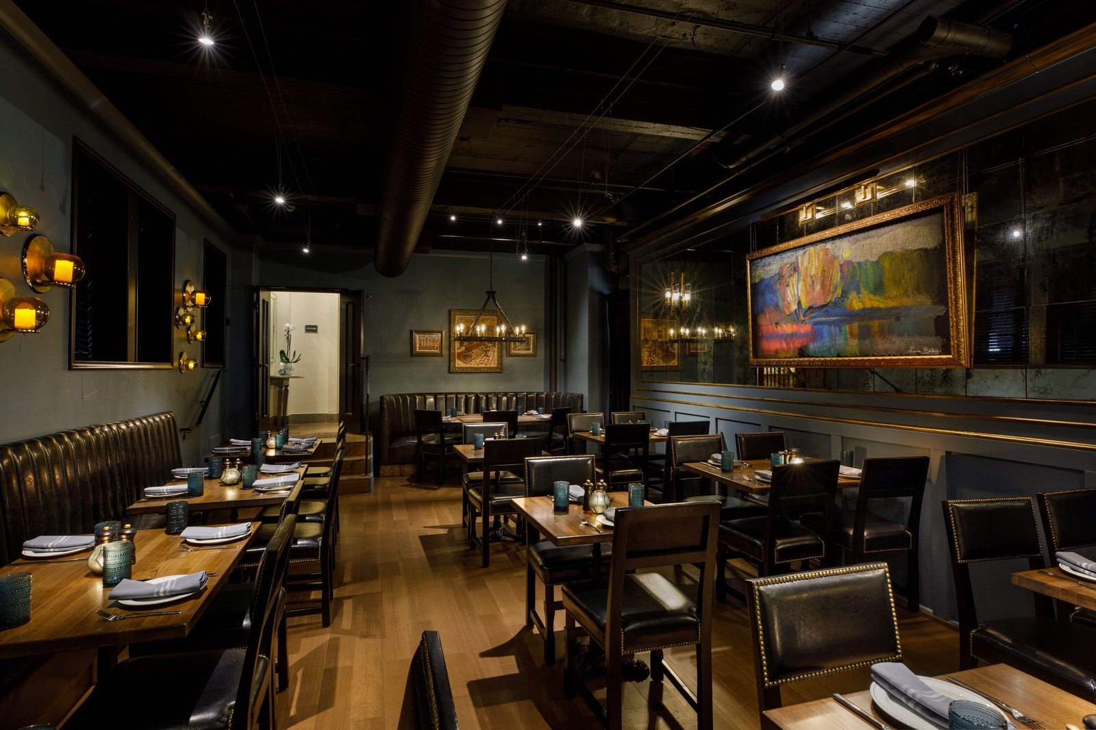 Ambassador Hotel Tulsa, Autograph Collection, the chalkboard kitchen + bar