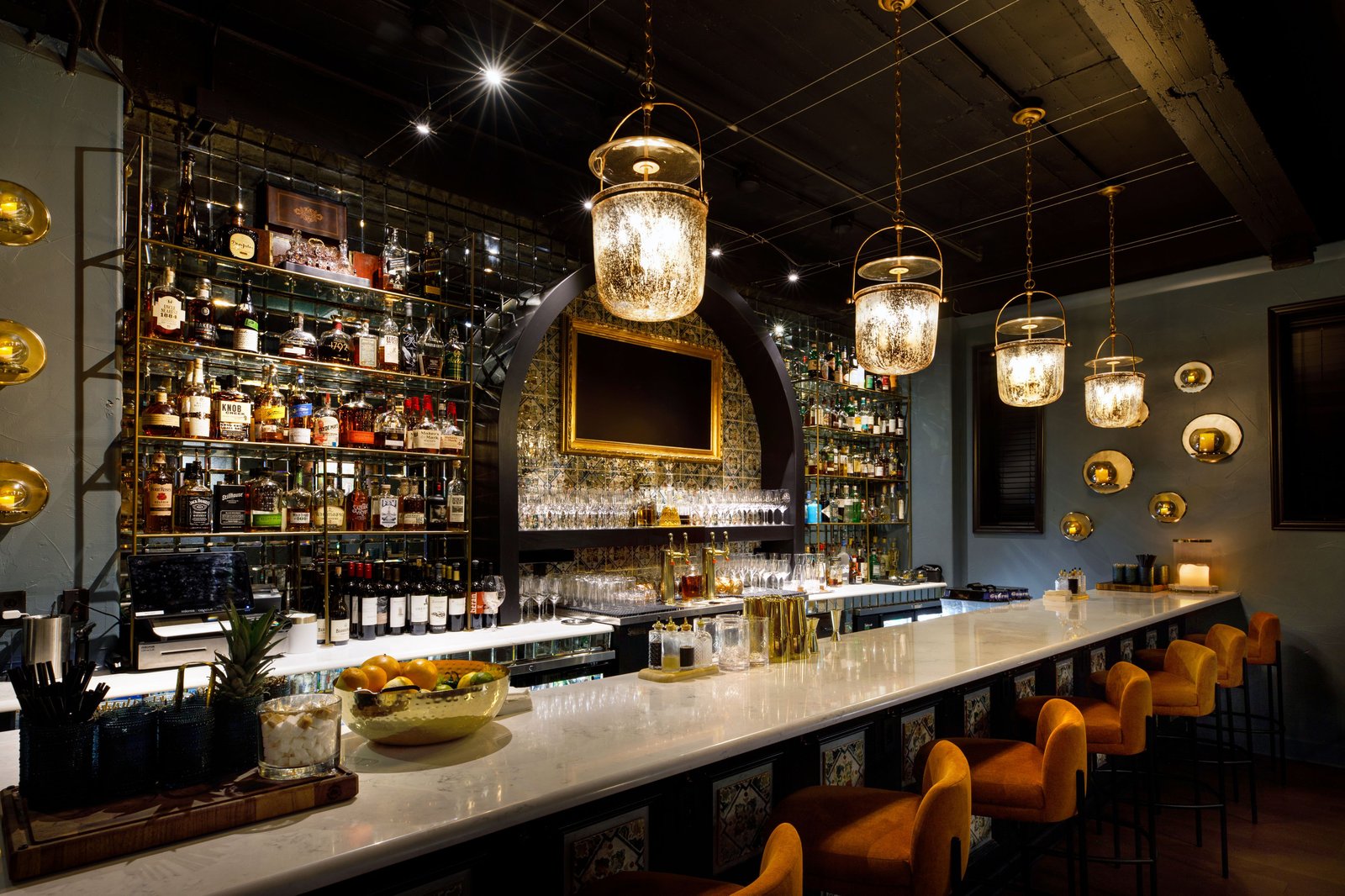Ambassador Hotel Tulsa, Autograph Collection, the chalkboard kitchen + bar