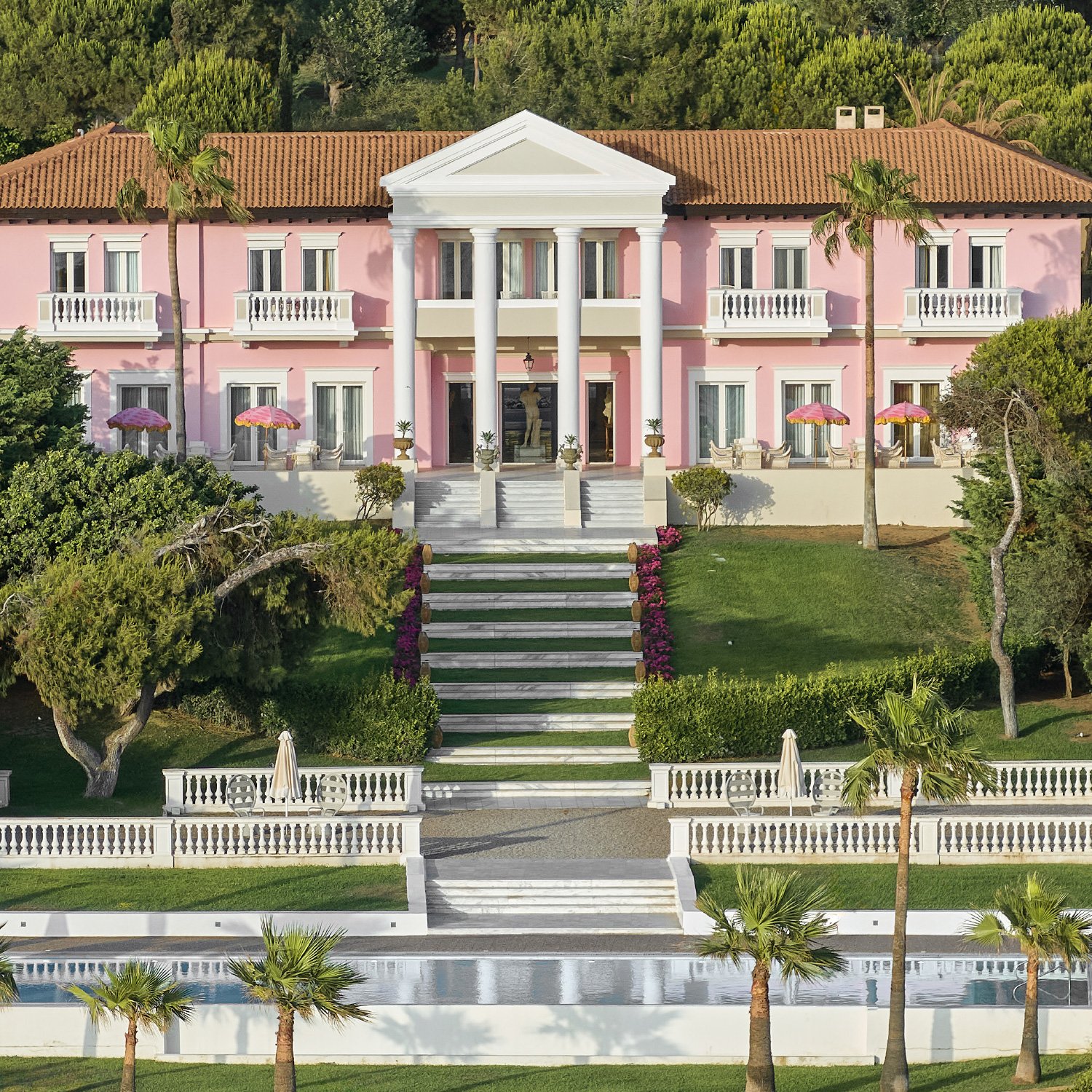 Mandola Rosa, A Resort to Live®