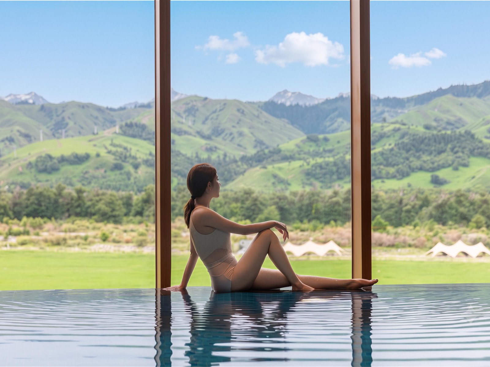Hotel Indigo Nalati by IHG, the pool
