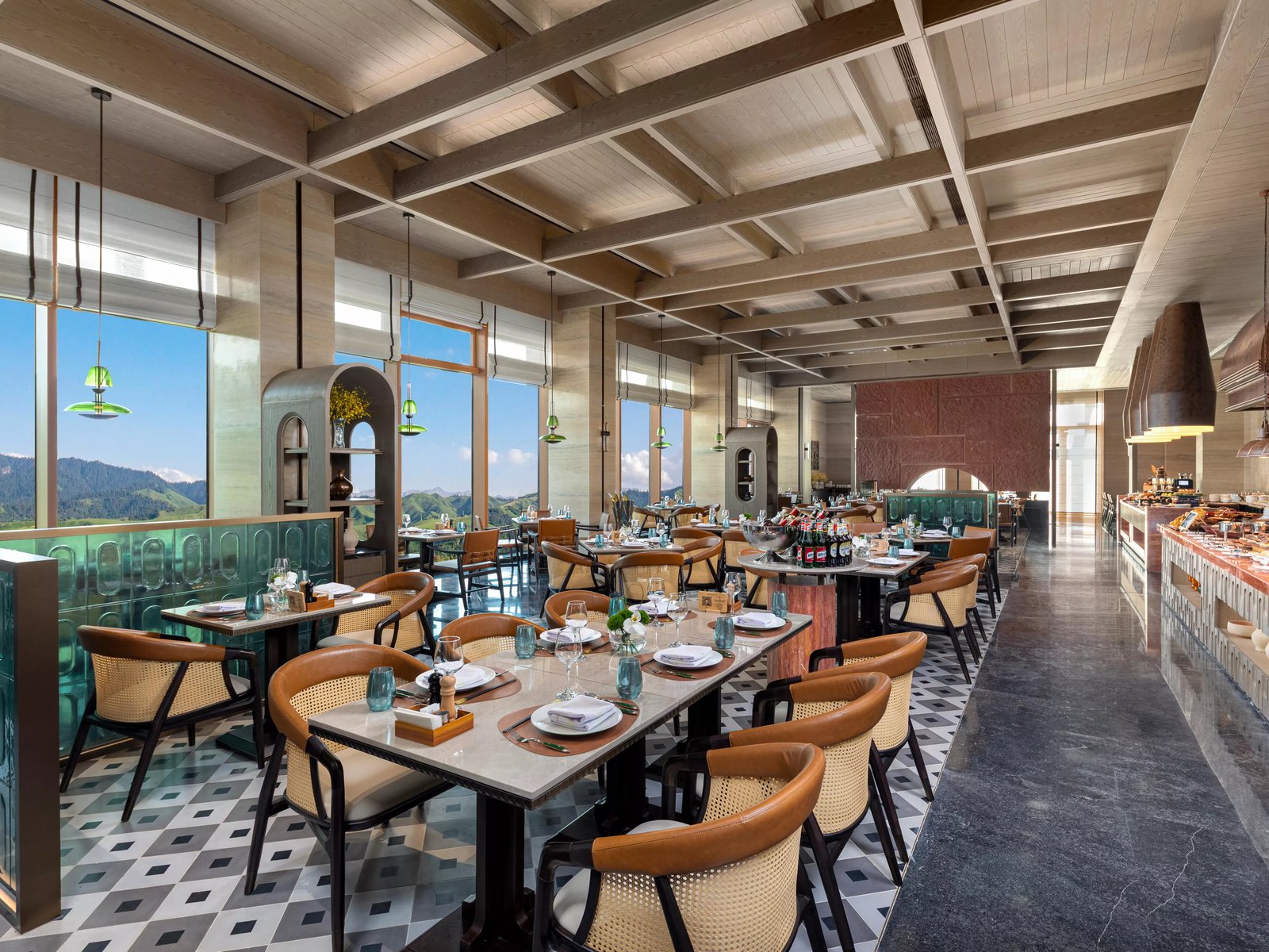 Hotel Indigo Nalati by IHG, at the table