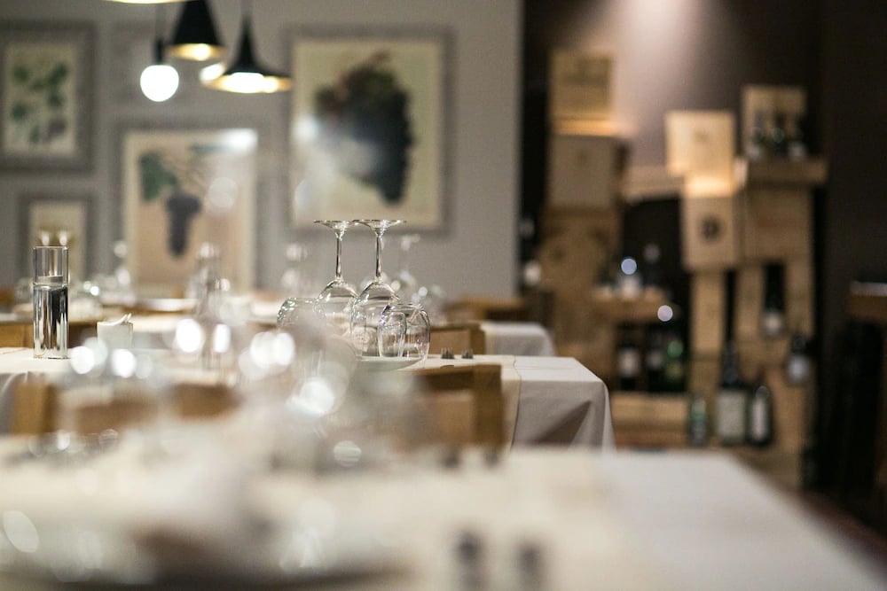 Vale d’Azenha Hotel & Residences, at the table