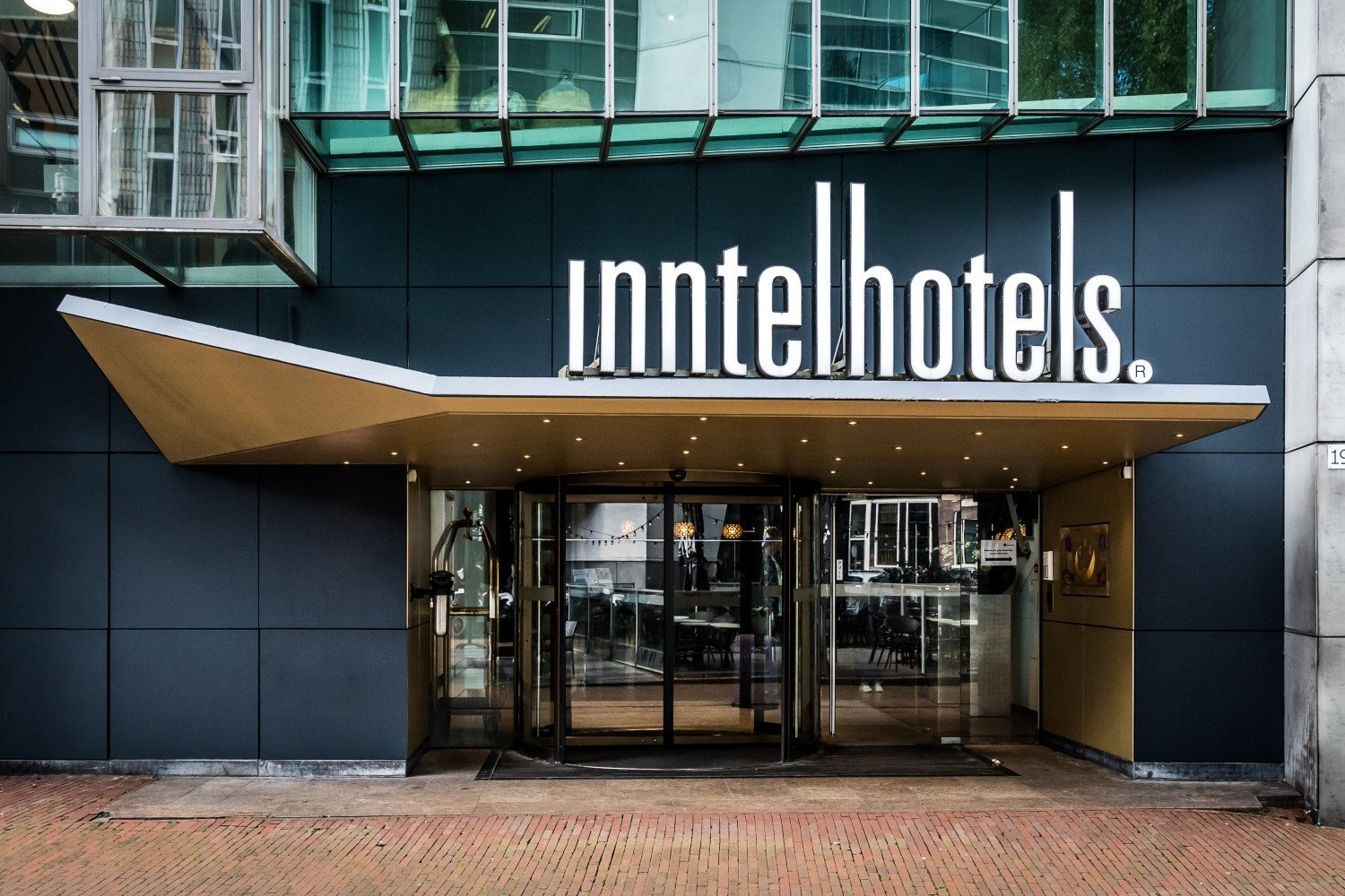 Inntel Hotels Amsterdam Centre — vibe