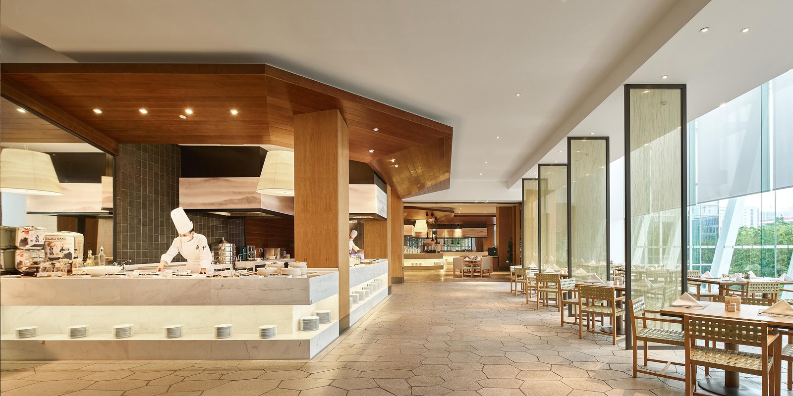 HUALUXE Hotels and Resorts Ningbo Harbor City, xian yan