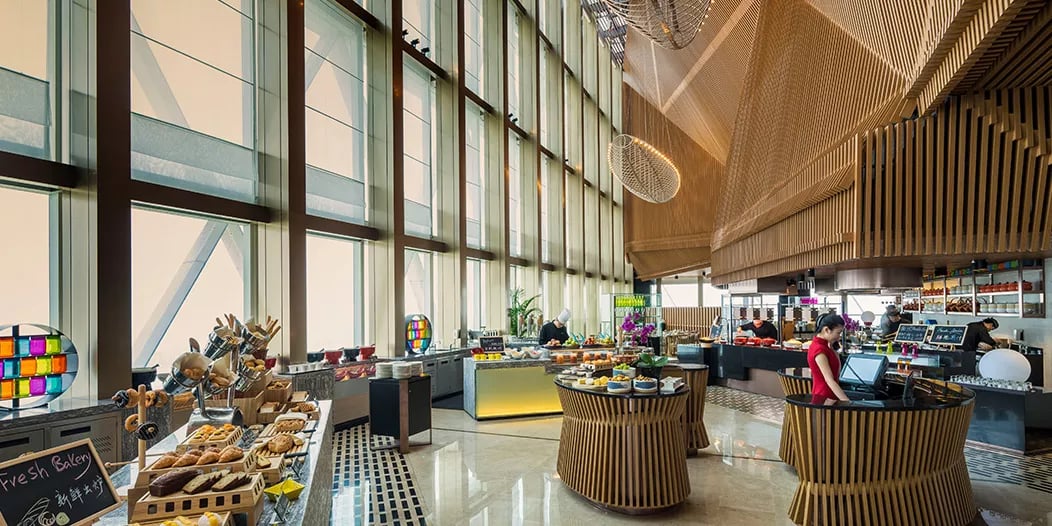 HUALUXE Hotels and Resorts Ningbo Harbor City, xian yan