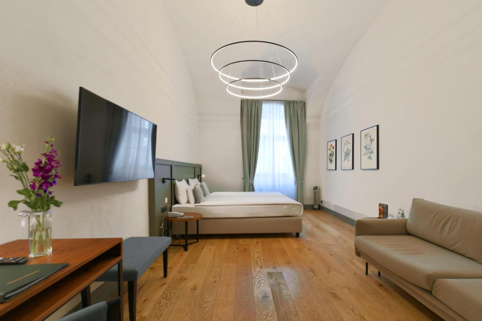 Herbal Hotel