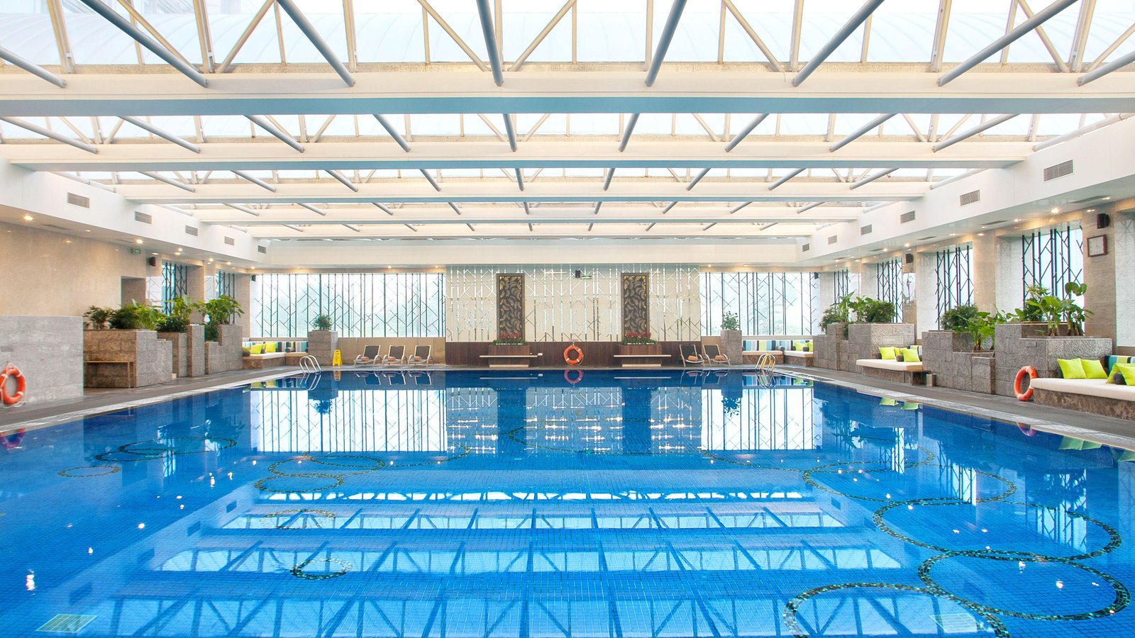 InterContinental Qingdao, the pool