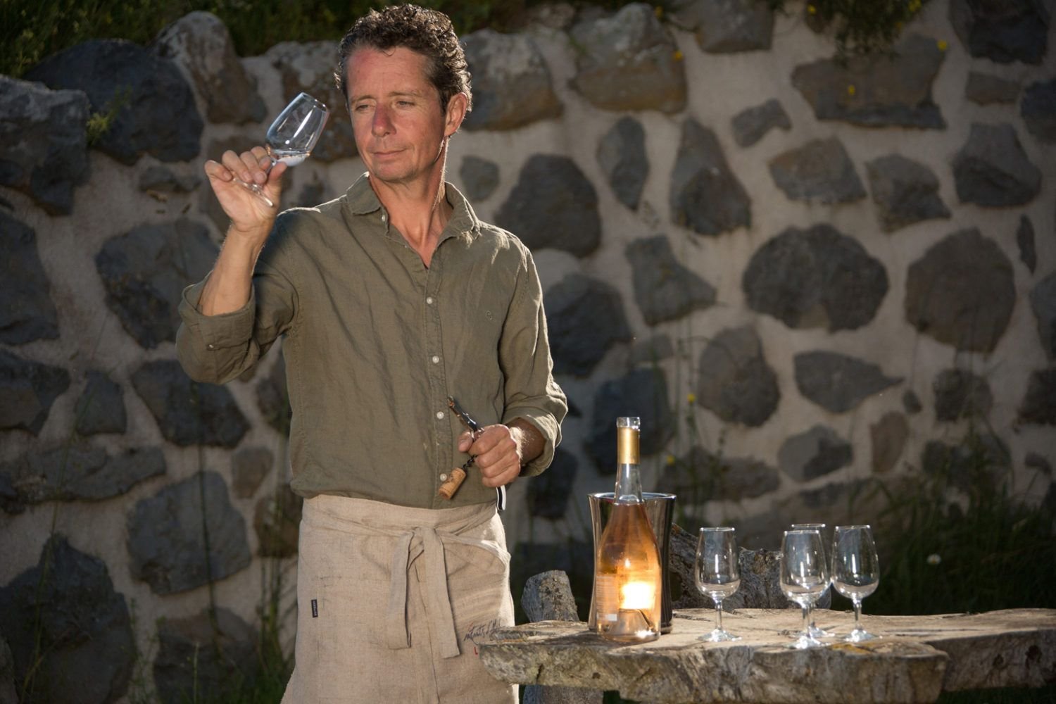 Instants d'Absolu - Ecolodge de Luxe & Spa, at the table