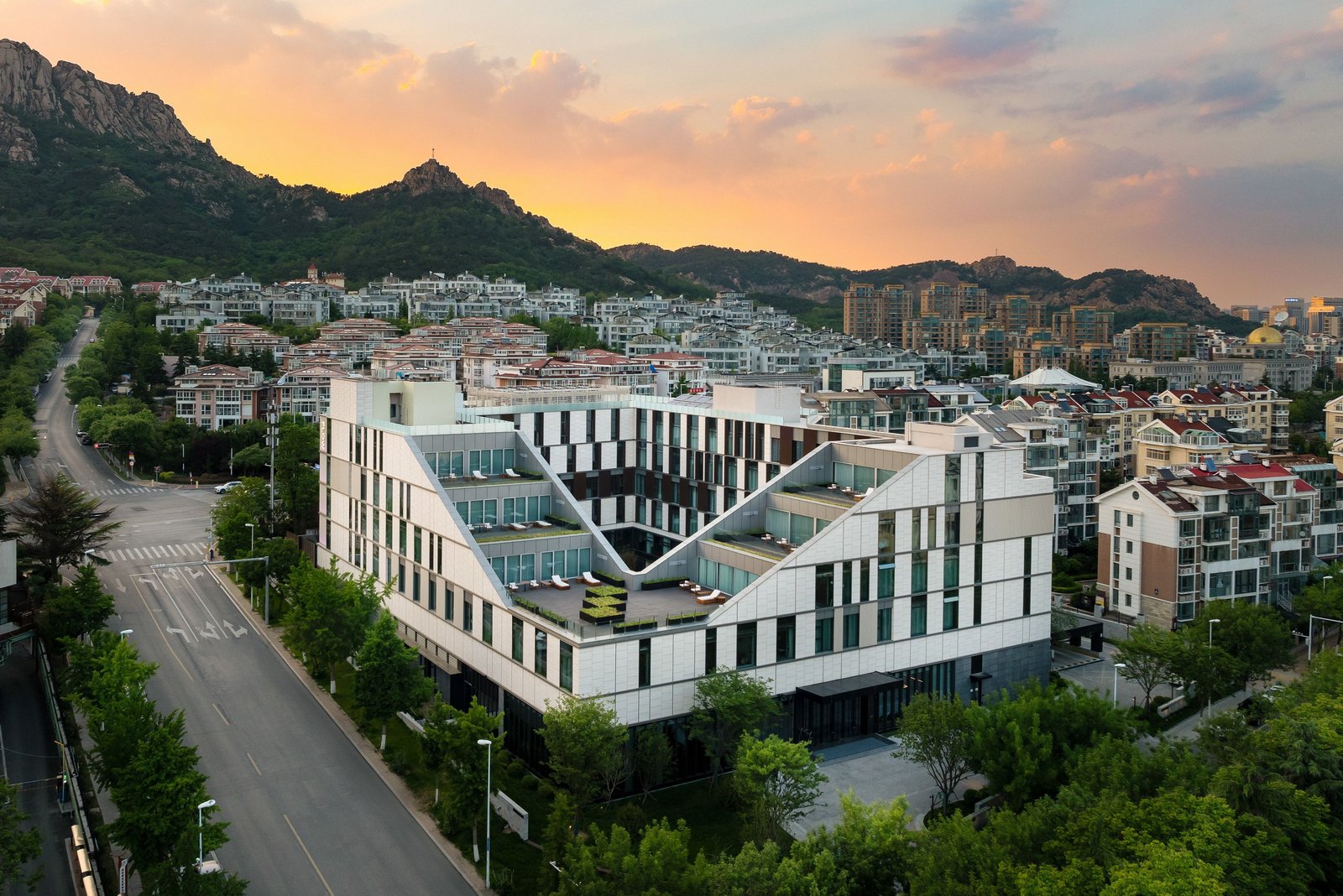 Flow And Co. Hotel Qingdao, Autograph Collection, how it began