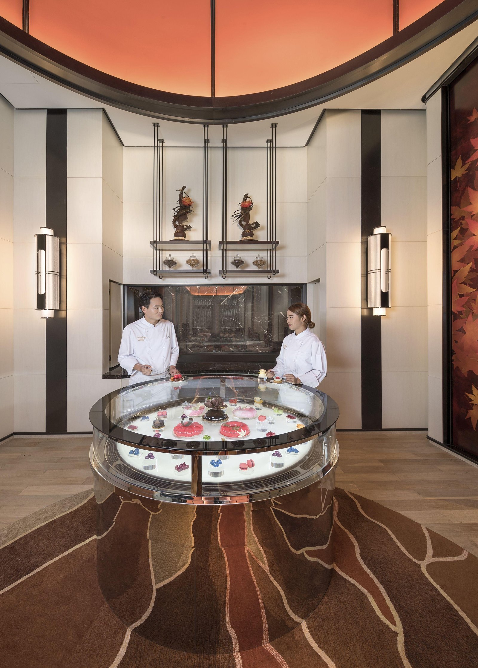 Jumeirah Nanjing Hotel, at the table