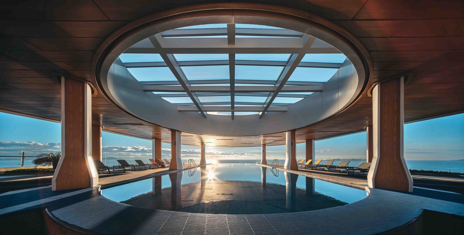 Crowne Plaza Sanya Haitang Bay Resort, the pool