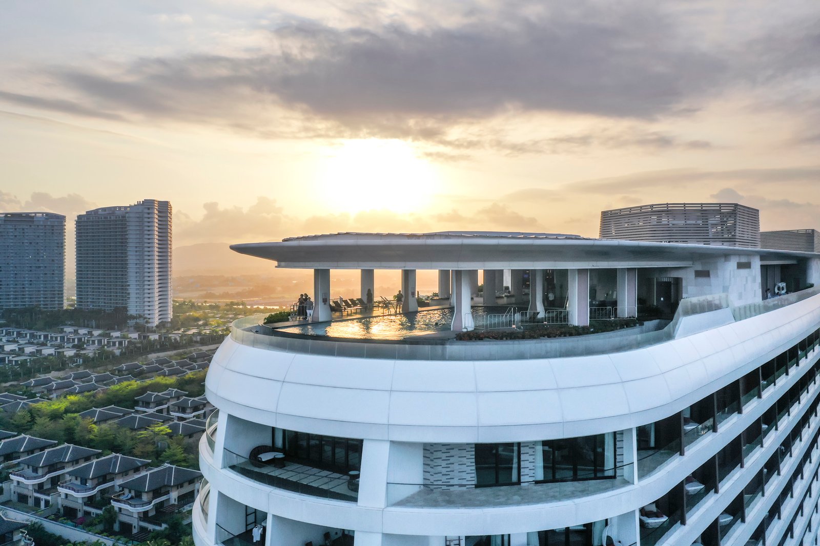 Crowne Plaza Sanya Haitang Bay Resort