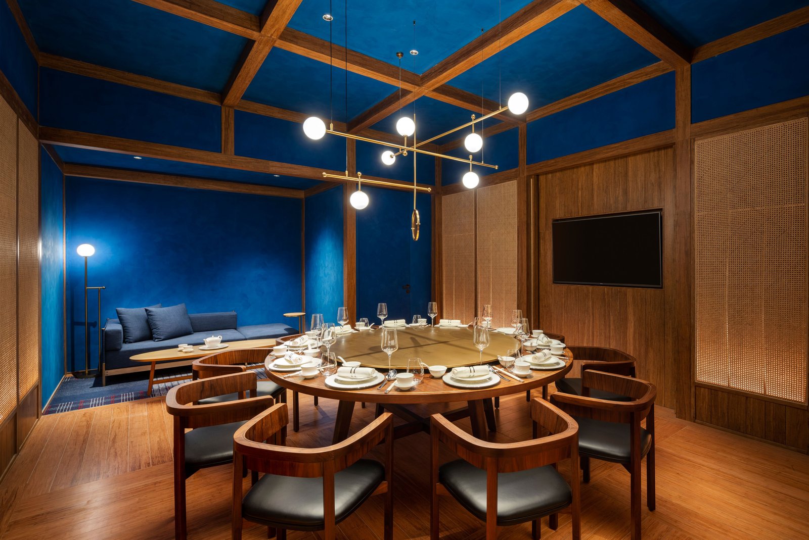 The Taikang Sanya, a Tribute Portfolio Resort, at the table
