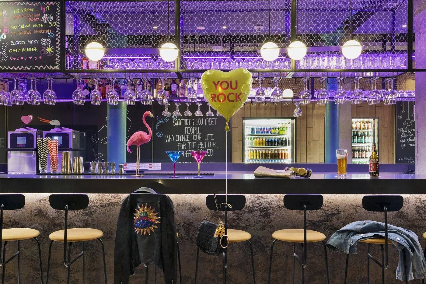 Moxy Warsaw Praga, bar moxy