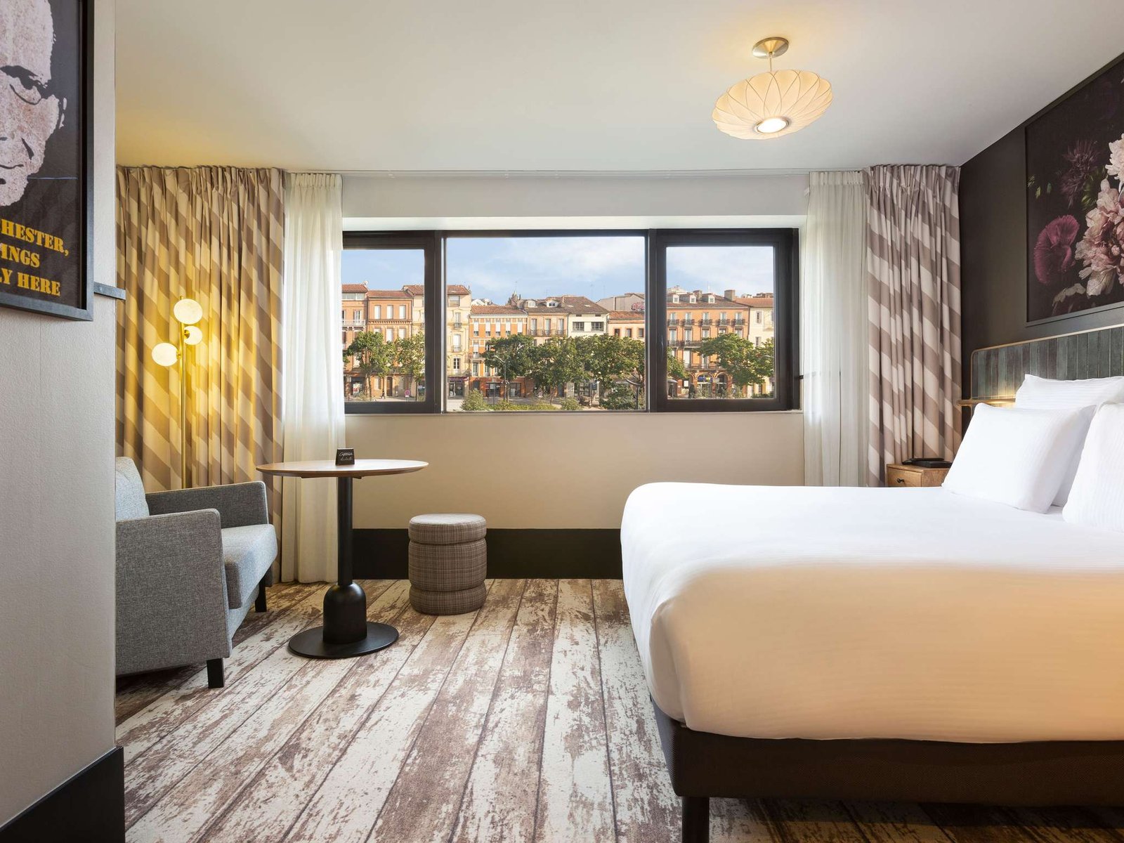 Hotel Les Capitouls Toulouse Centre - Handwritten Collection