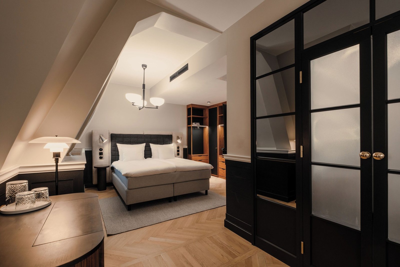 Villa Copenhagen — rooms