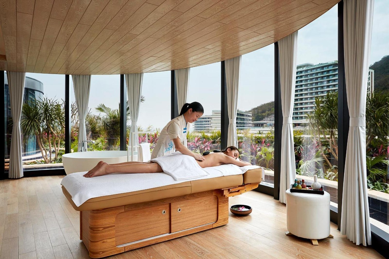 The Shanhaitian Resort Sanya, Autograph Collection, the spa