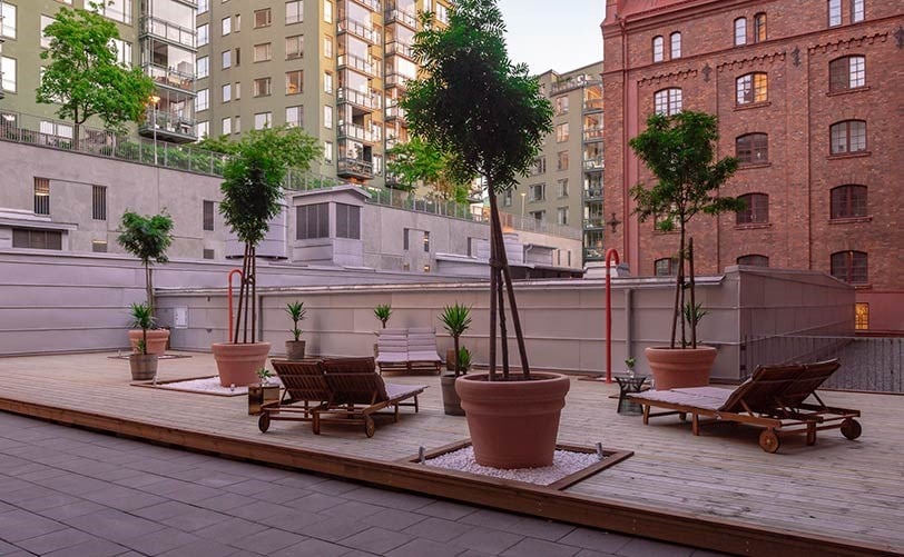 Elite Hotel Marina Tower — vibe