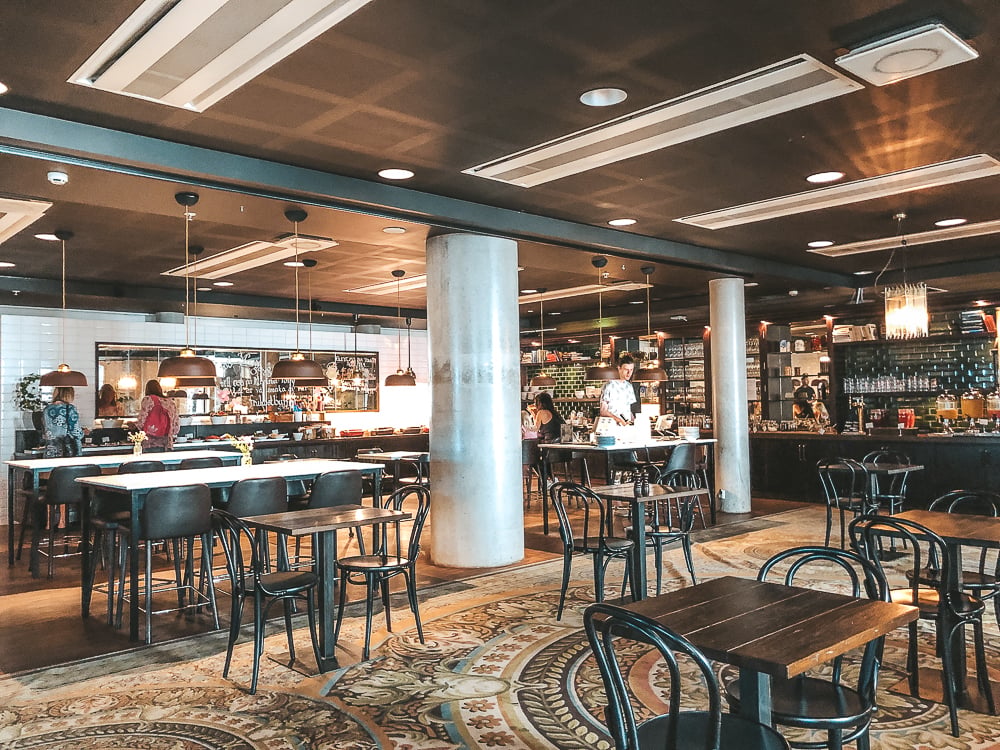 Elite Hotel Marina Tower — eat & drink