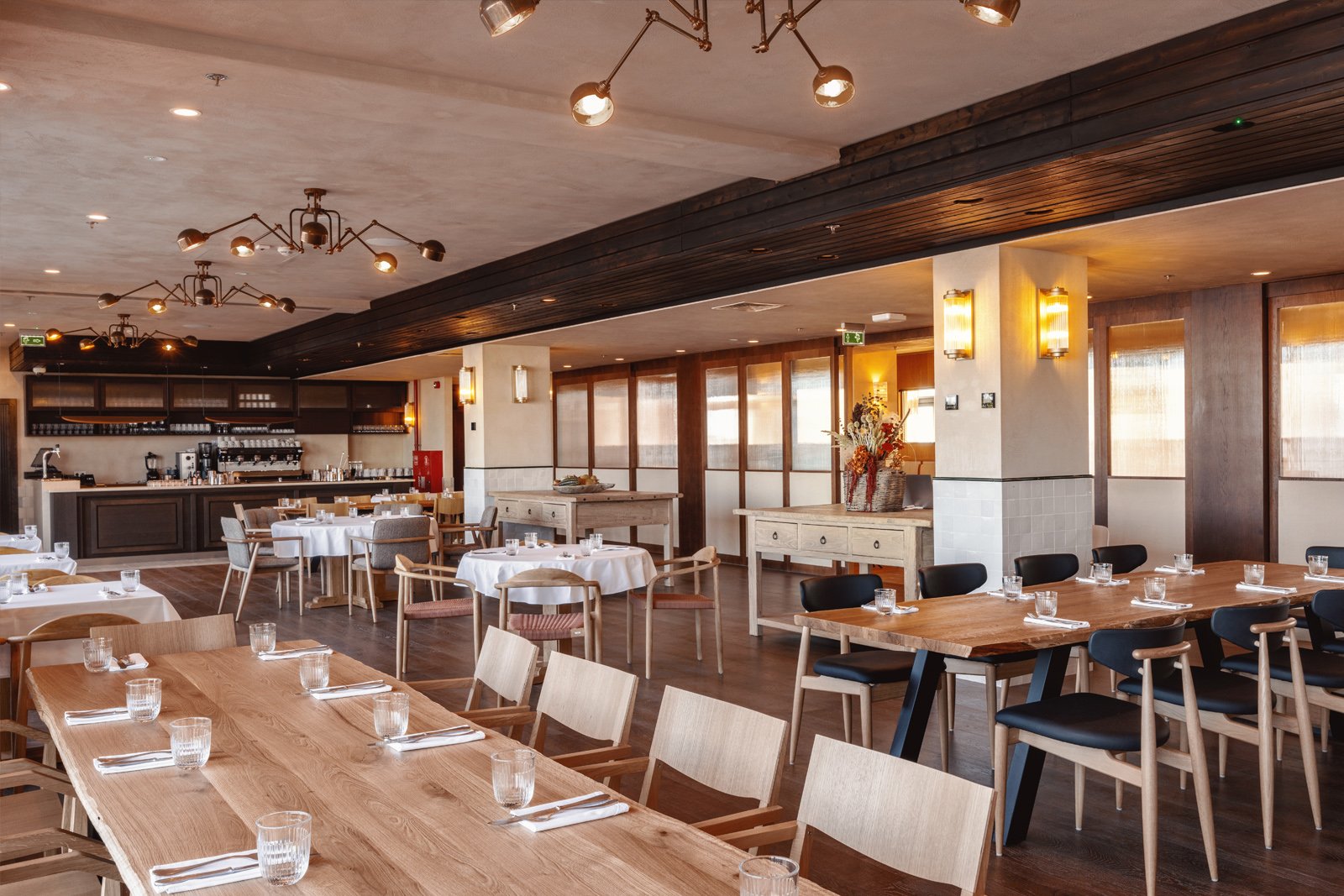 Bodbe Hotel, aura restaurant