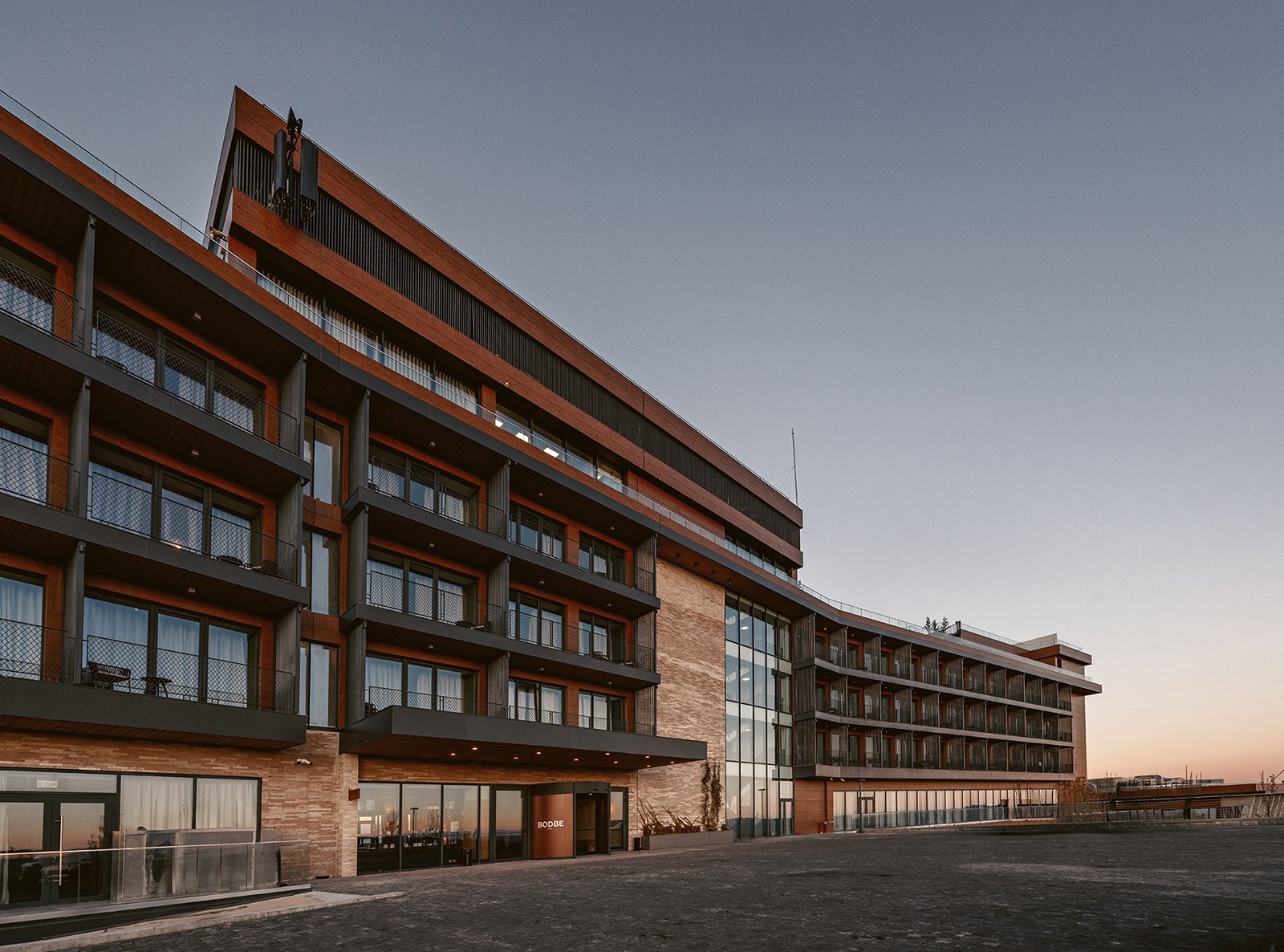 Bodbe Hotel, how it began