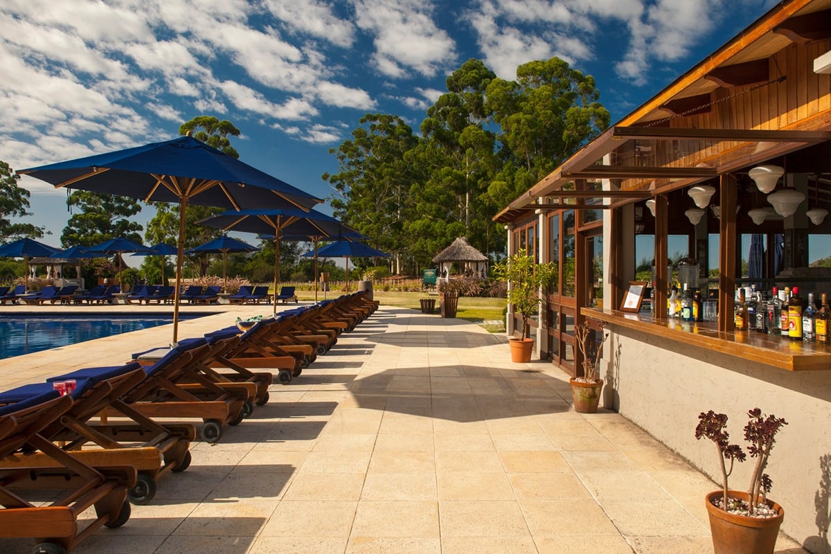 Carmelo Resort & Spa, at the table