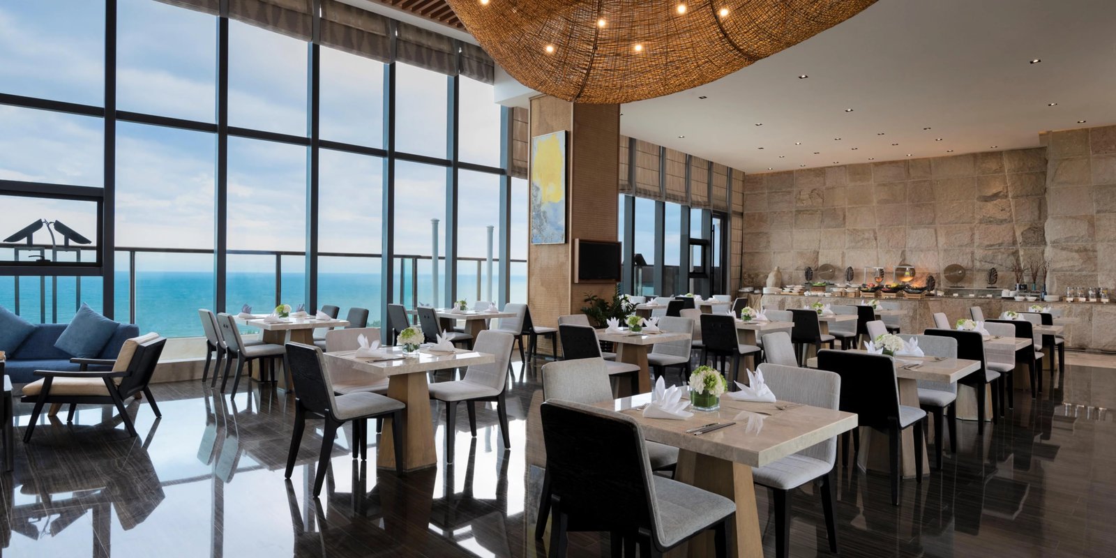InterContinental Sanya Haitang Bay Resort, at the table