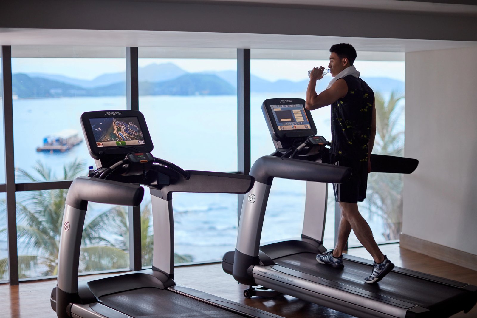 JW Marriott Hotel Sanya Dadonghai Bay, the gym