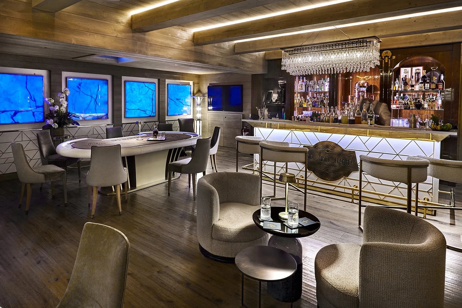 Lys Martagon, prohibition bar