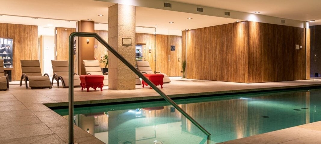 Grand Hotel Courmayeur Mont Blanc, the pool