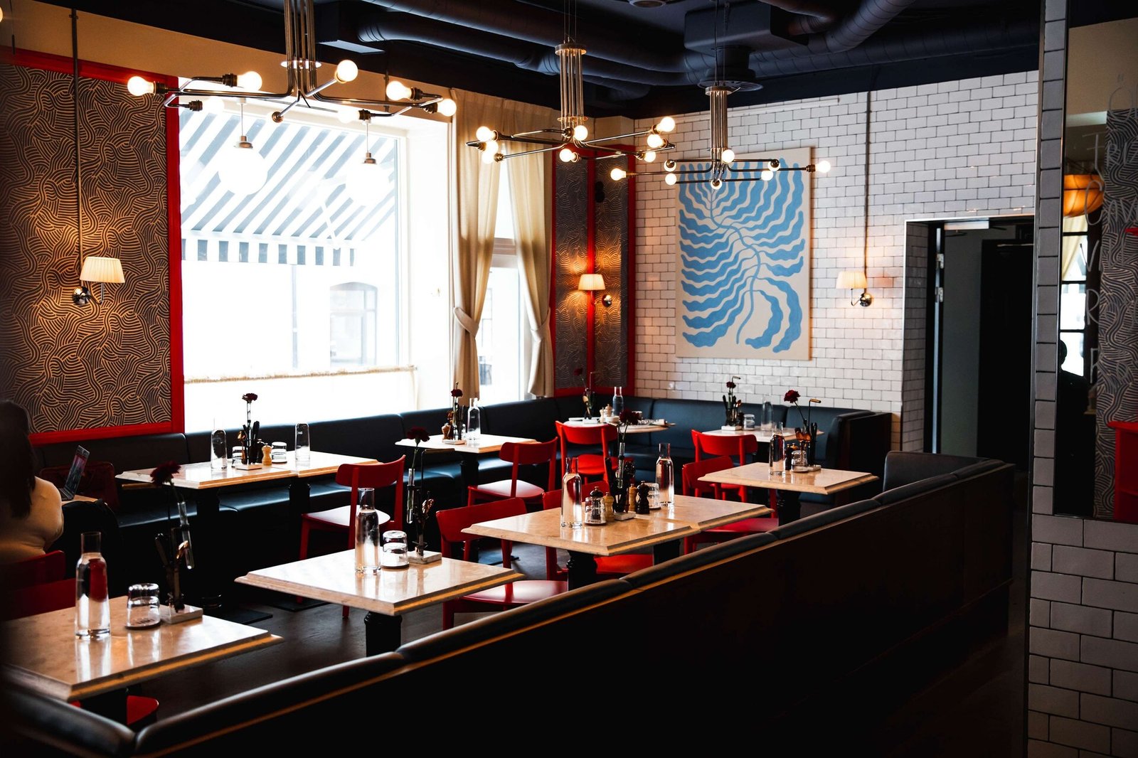 Hotel Ruth — eat & drink