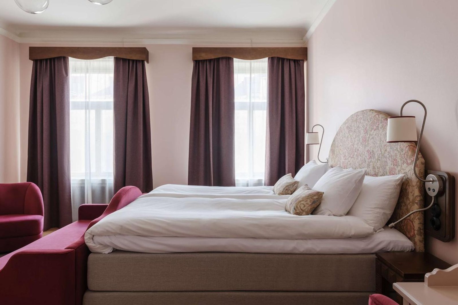 Hotel Ruth — rooms