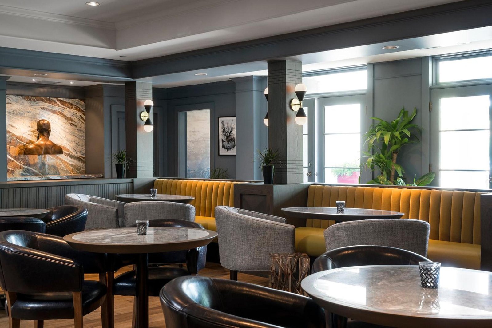 Hotel Arts Kensington, oxbow