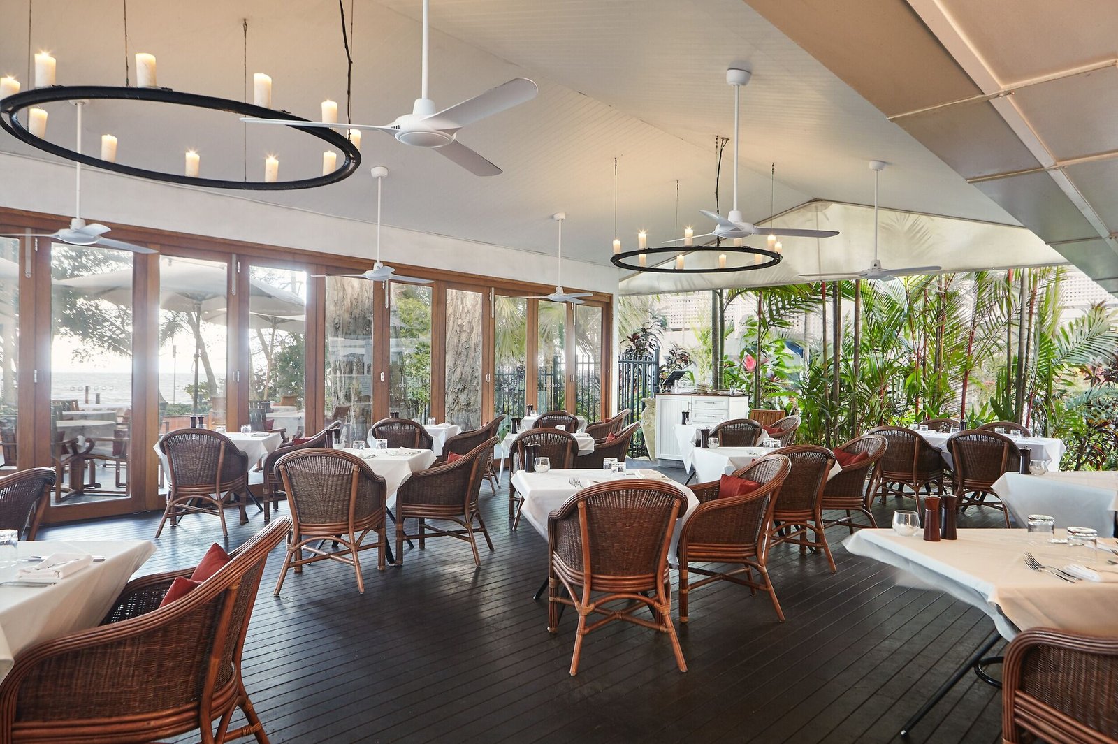 The Reef House Adults Retreat, reef house restaurant