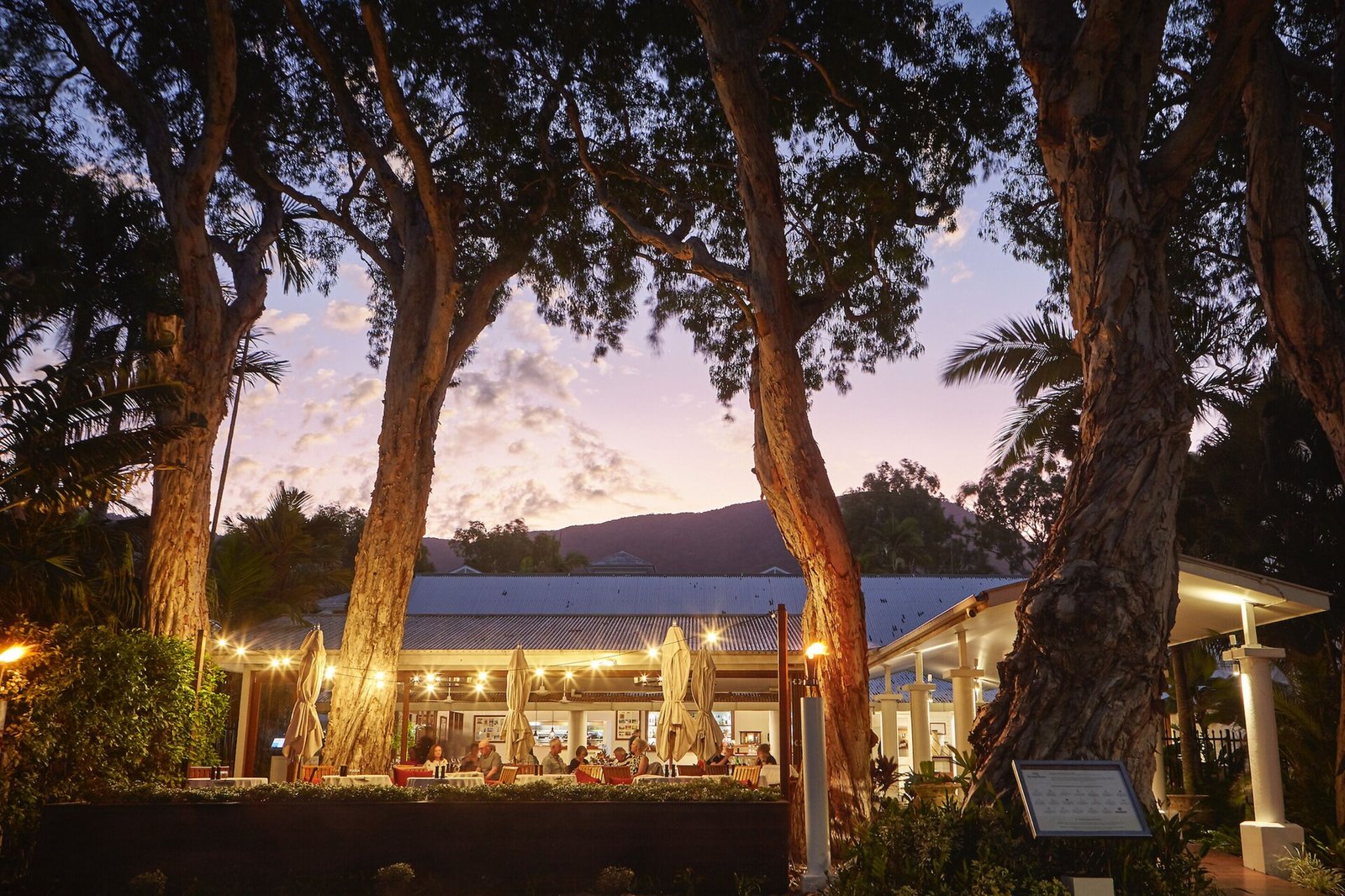 The Reef House Adults Retreat, reef house restaurant