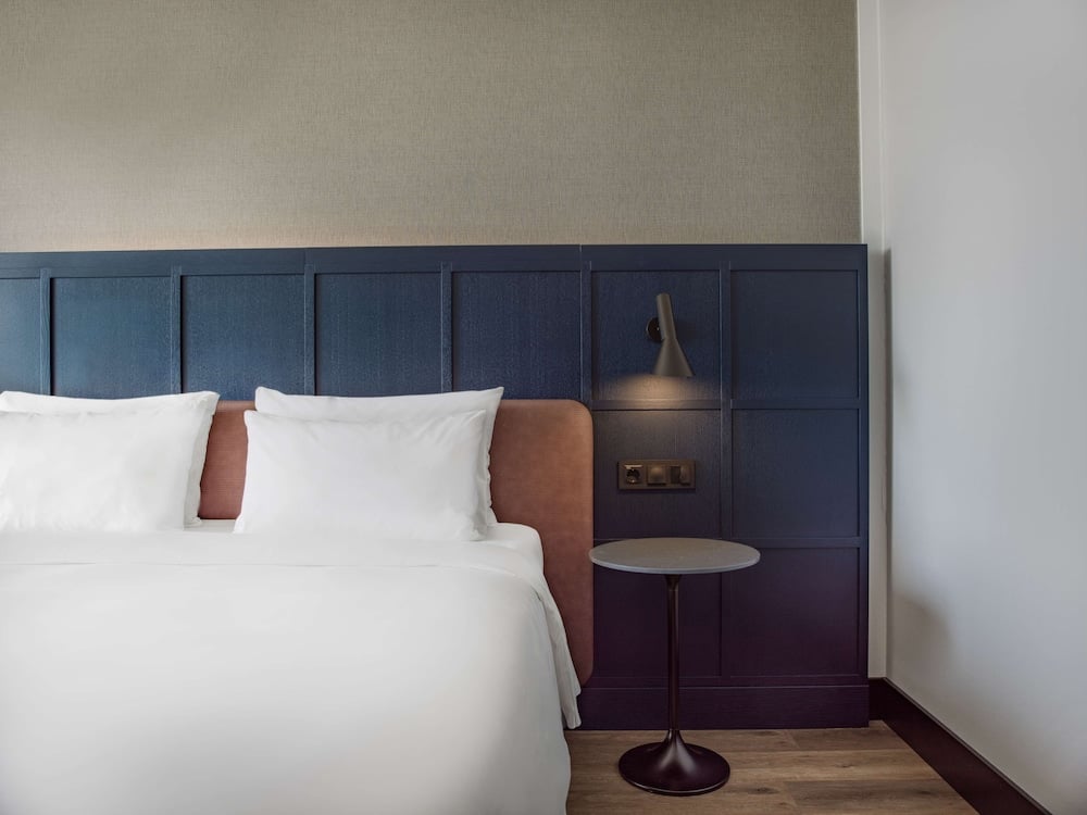 Radisson Blu Waterfront Hotel — rooms