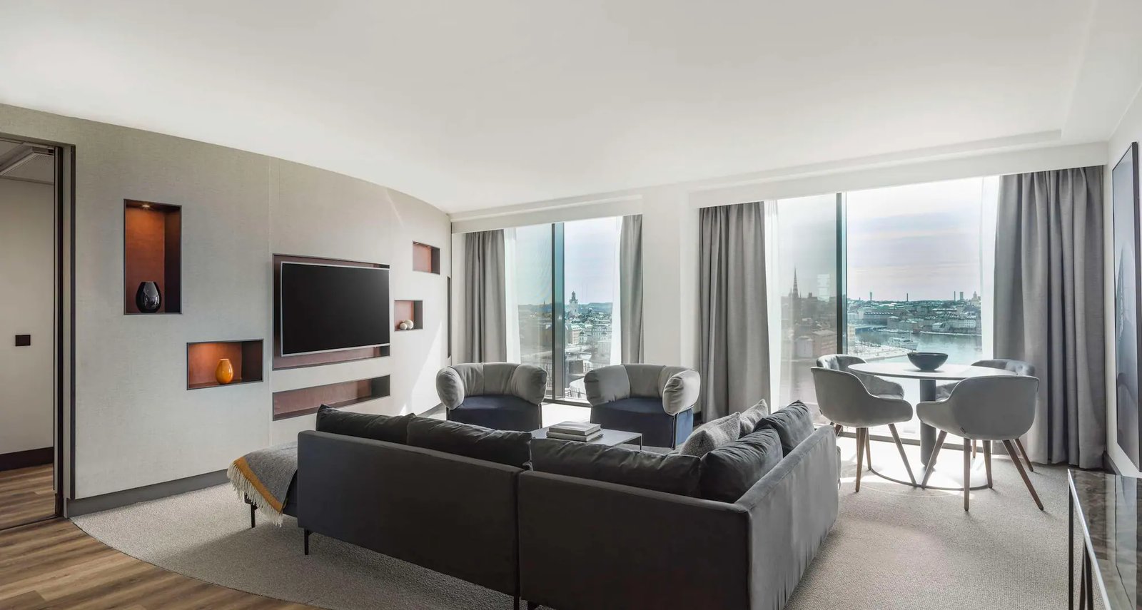 Radisson Blu Waterfront Hotel — rooms