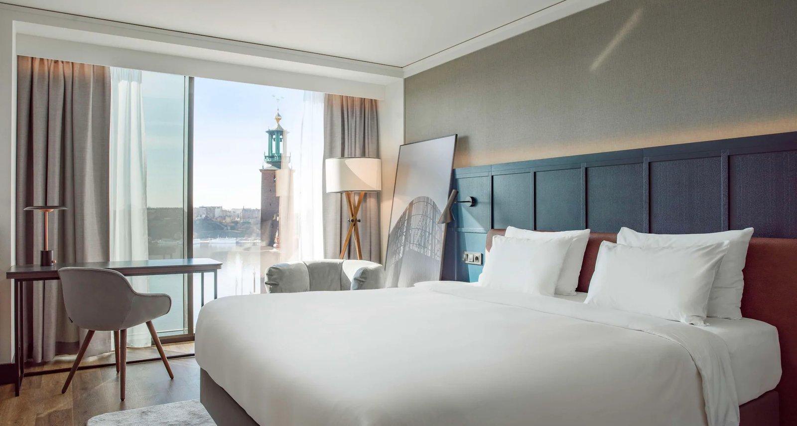 Radisson Blu Waterfront Hotel — rooms