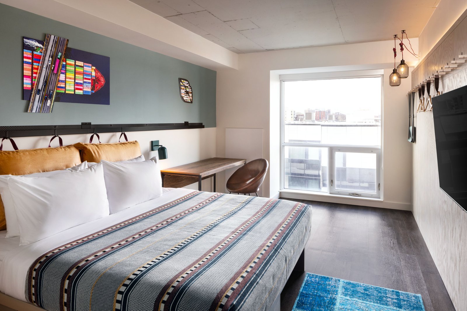 Moxy Halifax Downtown