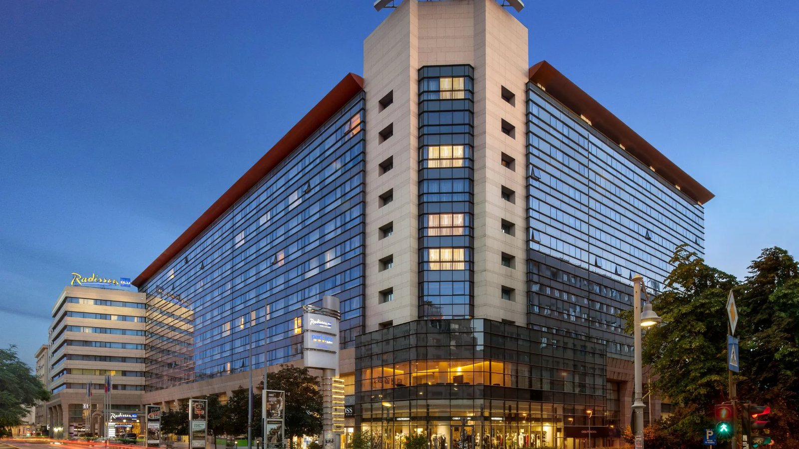 Radisson Blu Hotel Bucharest, how it began