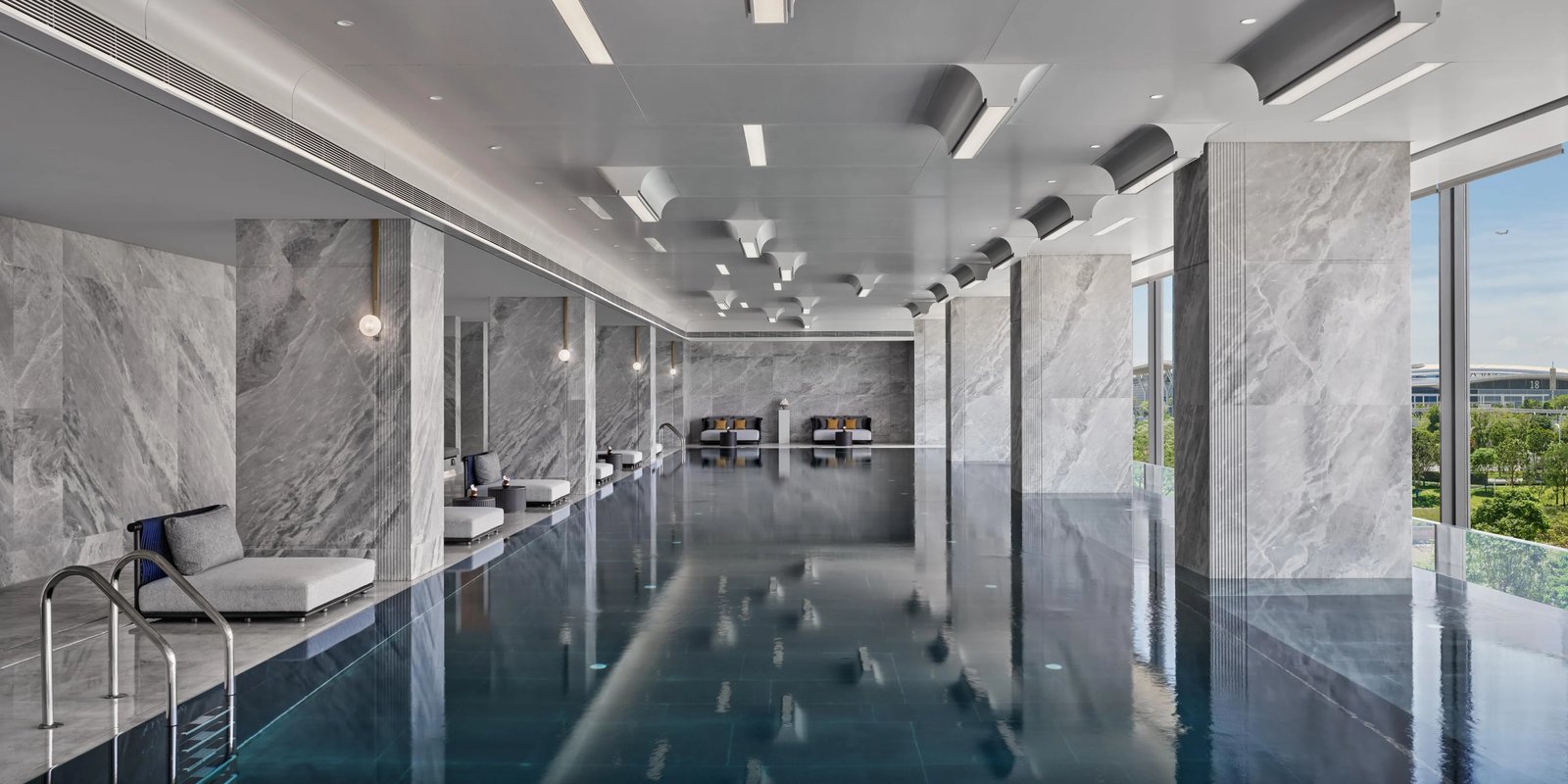 InterContinental Shenzhen WECC, the pool
