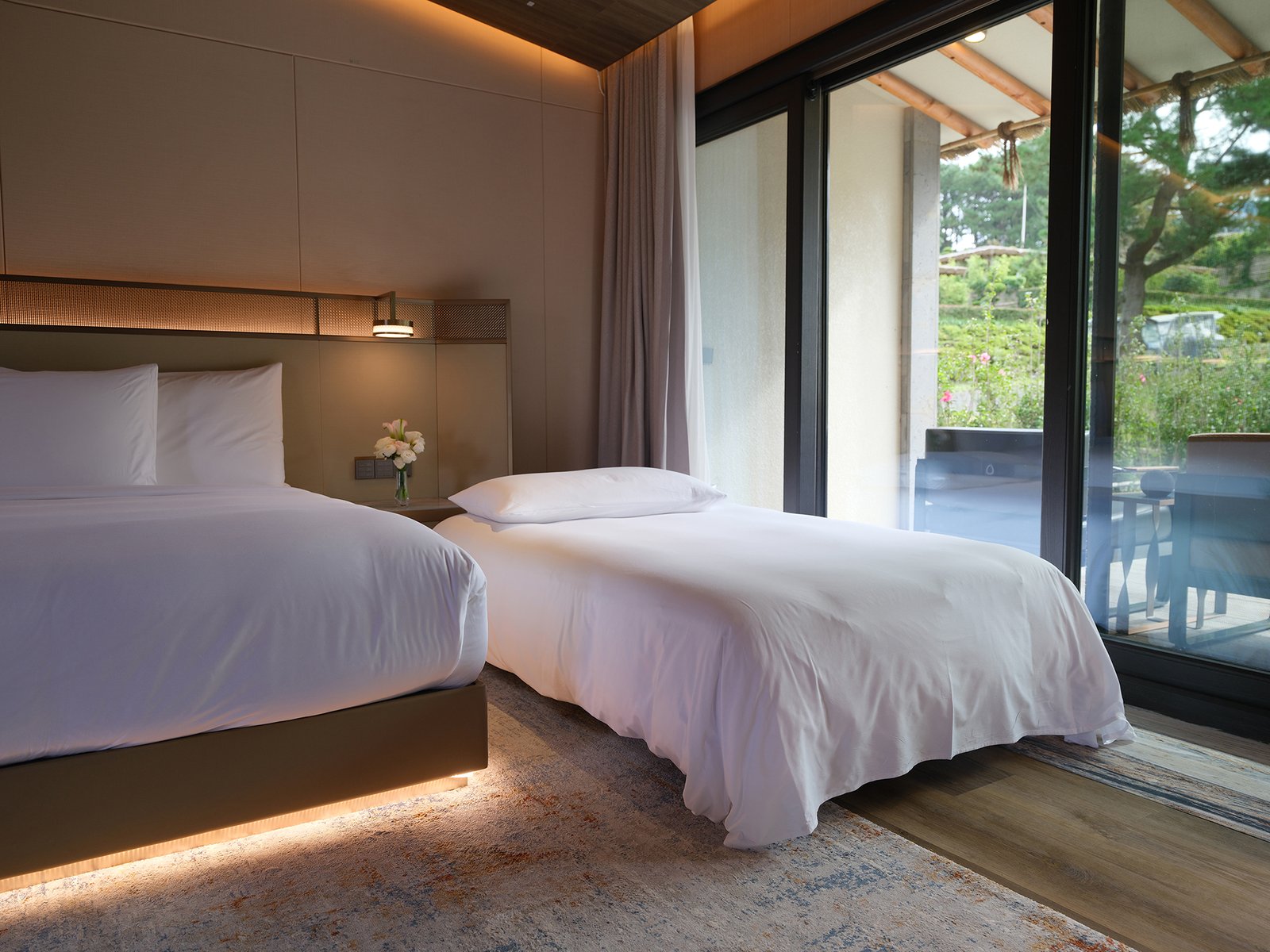Amber Pure Hill Hotel & Resort Jeju