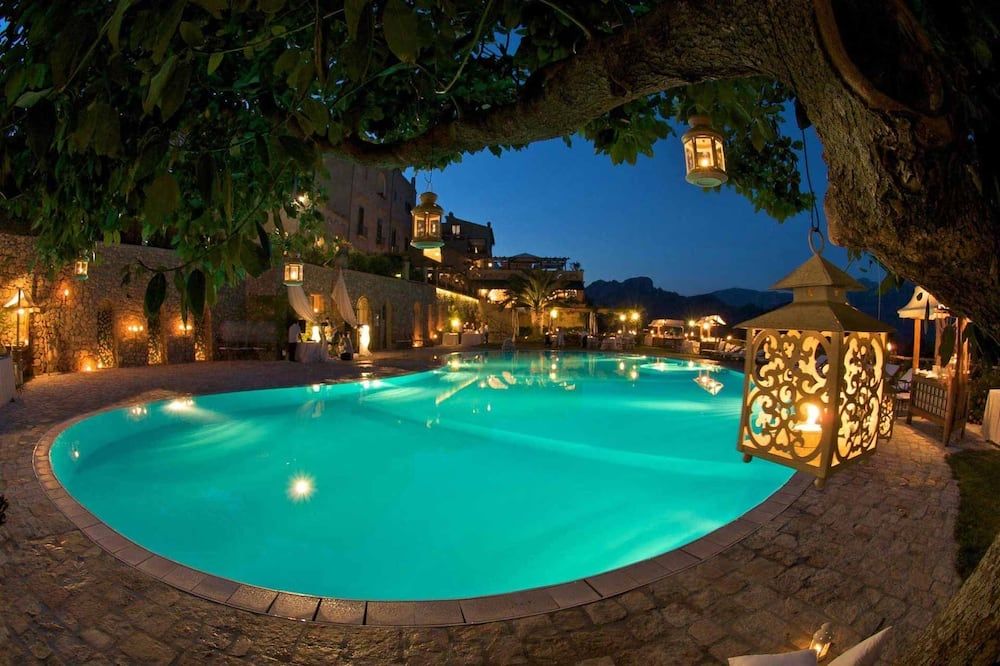Villa Cimbrone, the pool
