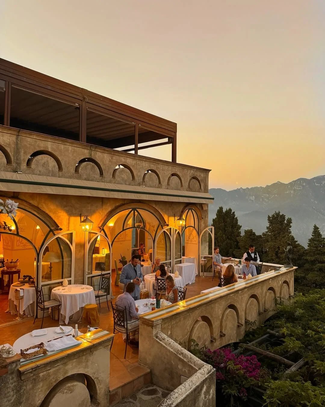Villa Cimbrone, at the table