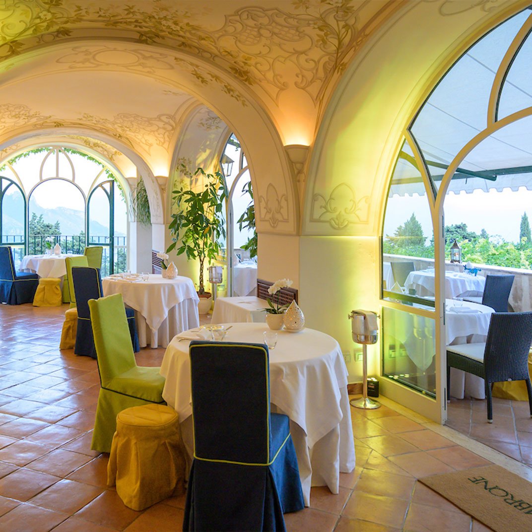 Villa Cimbrone, at the table